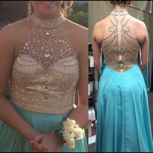 Beautiful long prom/formal dress!